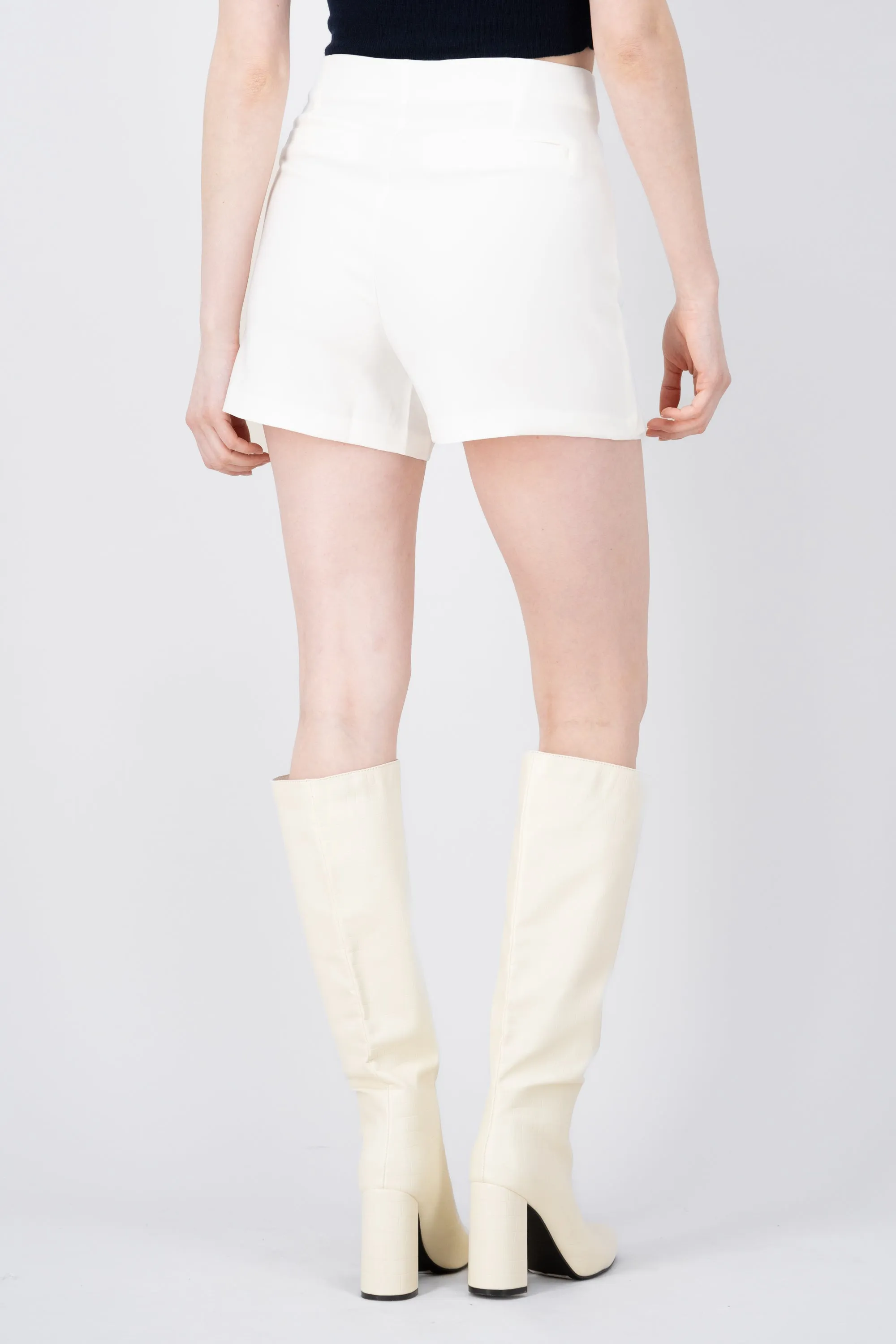 Falda short cruzada sold by Shasa product image thumbnail 4