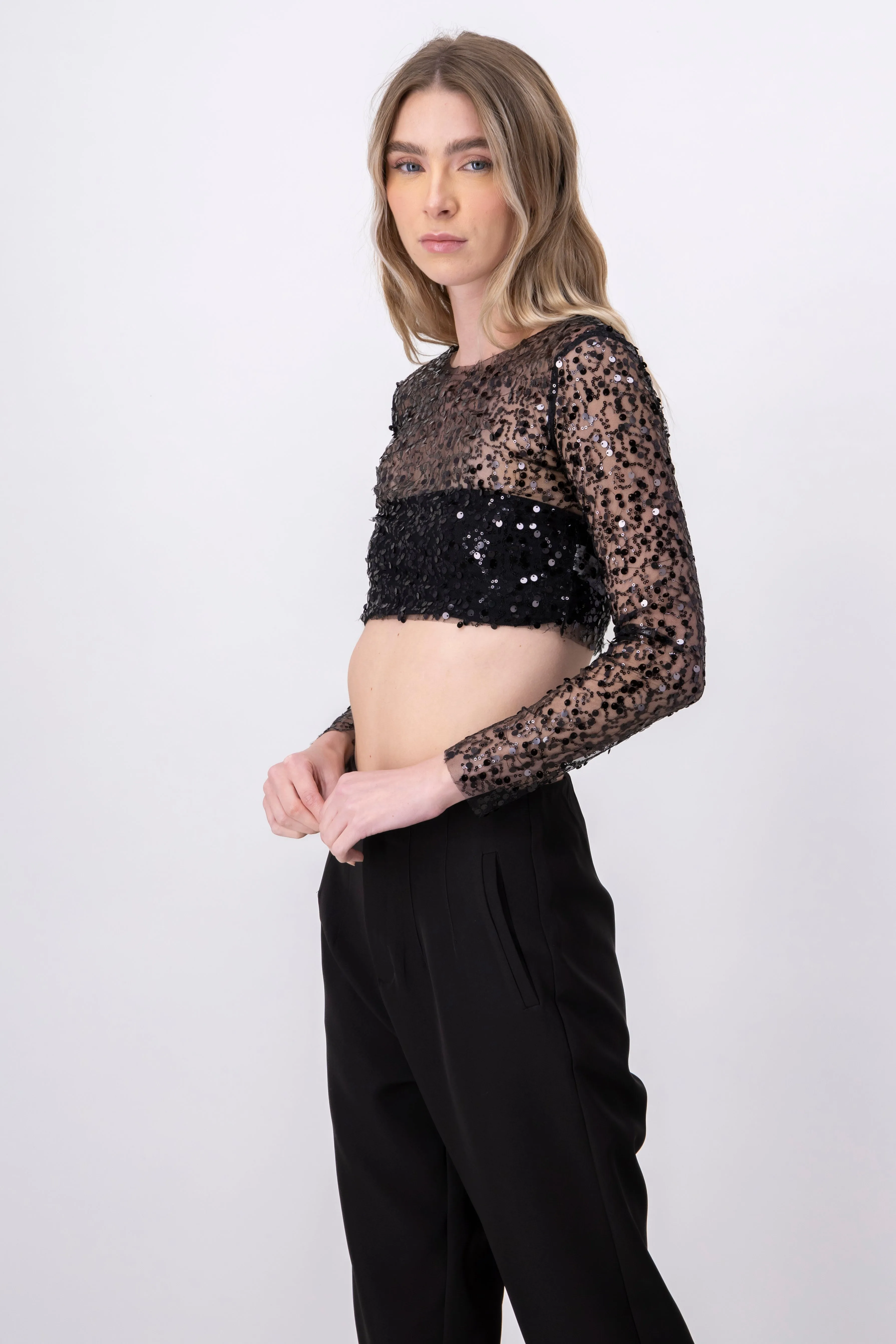 Top crop manga larga brillos sold by Shasa product image thumbnail 3