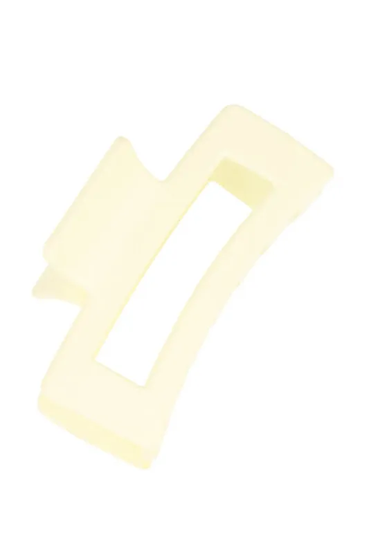 Pinza rectangular lisa sold by Shasa