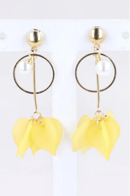 Aretes Circulo Barra Petalos sold by Shasa