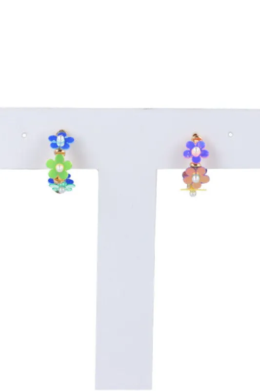 Arracadas diseño flores sold by Shasa