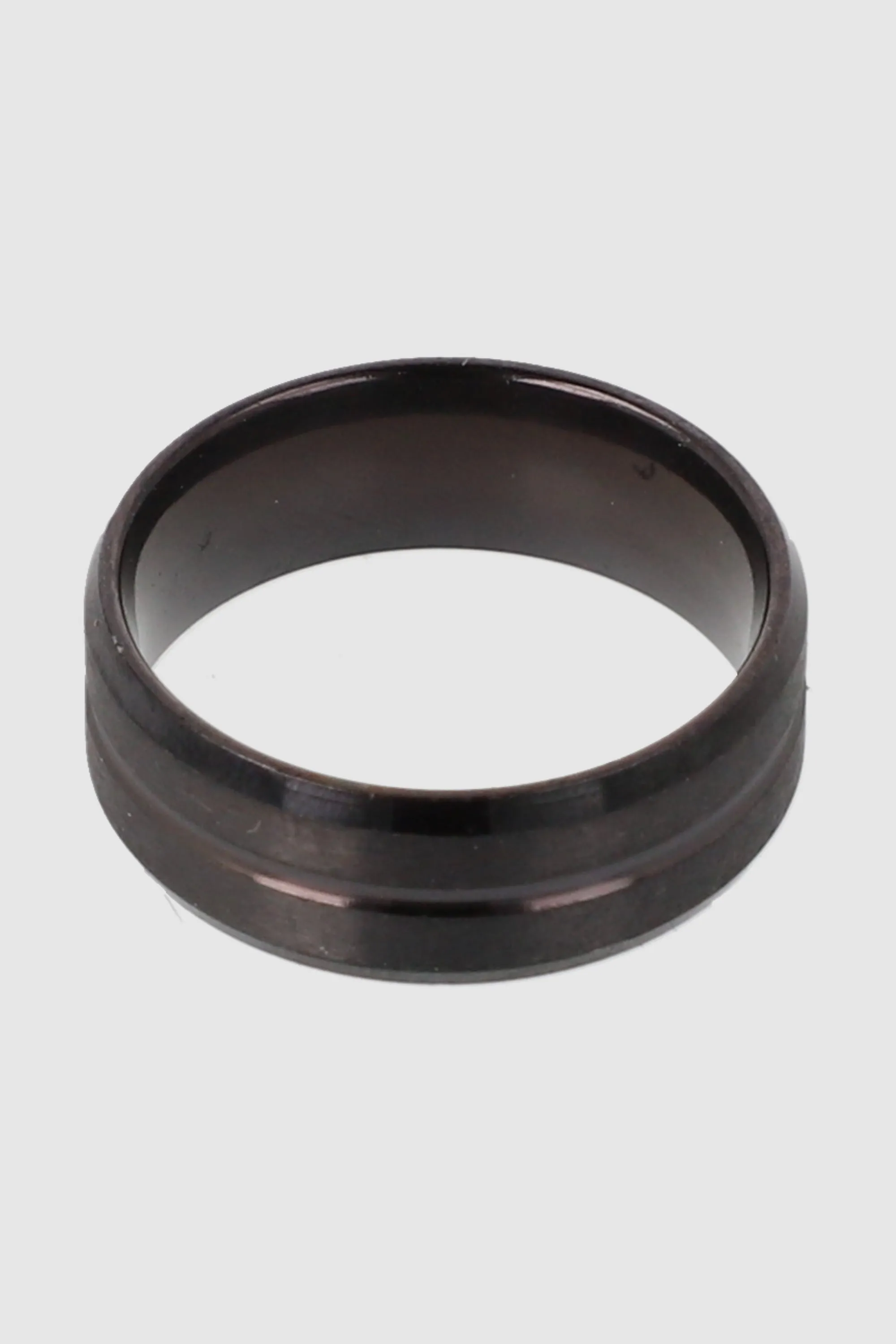 Anillo metálico líneas sold by Shasa product image thumbnail 4