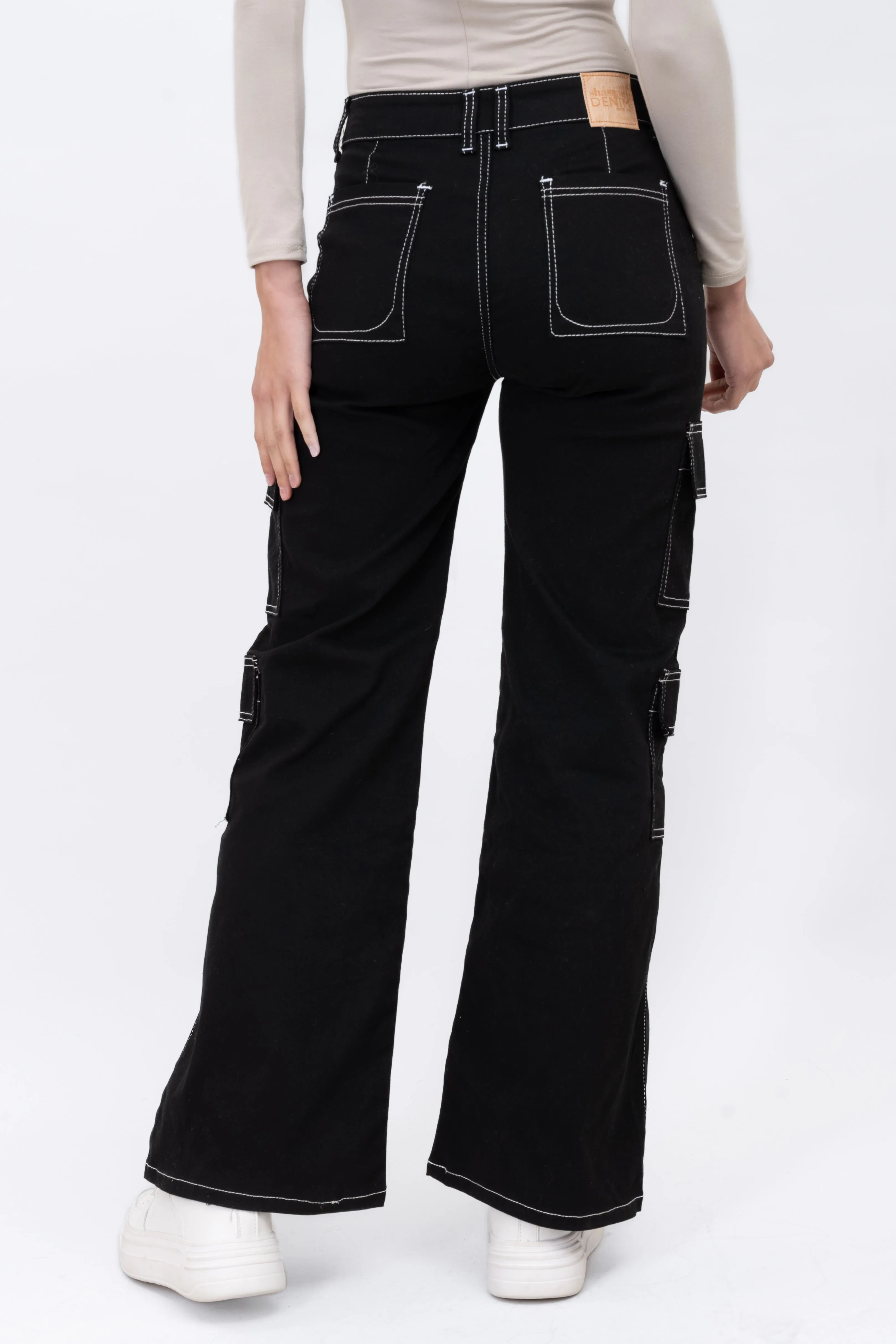 Jeans cargo pierna recta sold by Shasa product image thumbnail 4