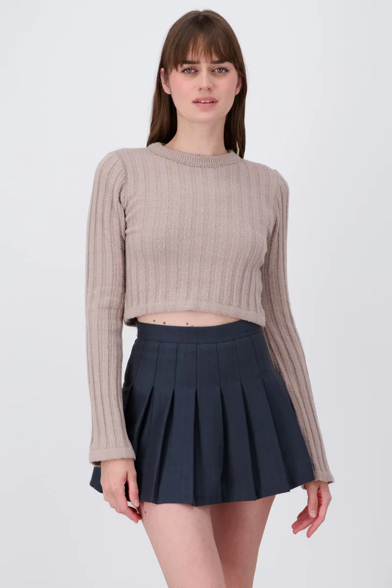 Sueter crop manga campana sold by Shasa