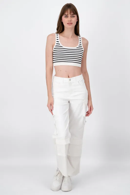 Pantalon denim cargo bolsas sold by Shasa