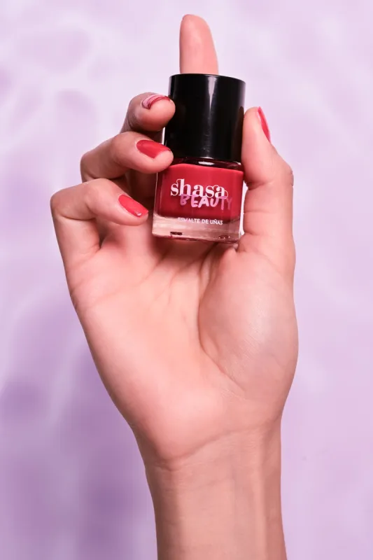 Esmalte Color sold by Shasa