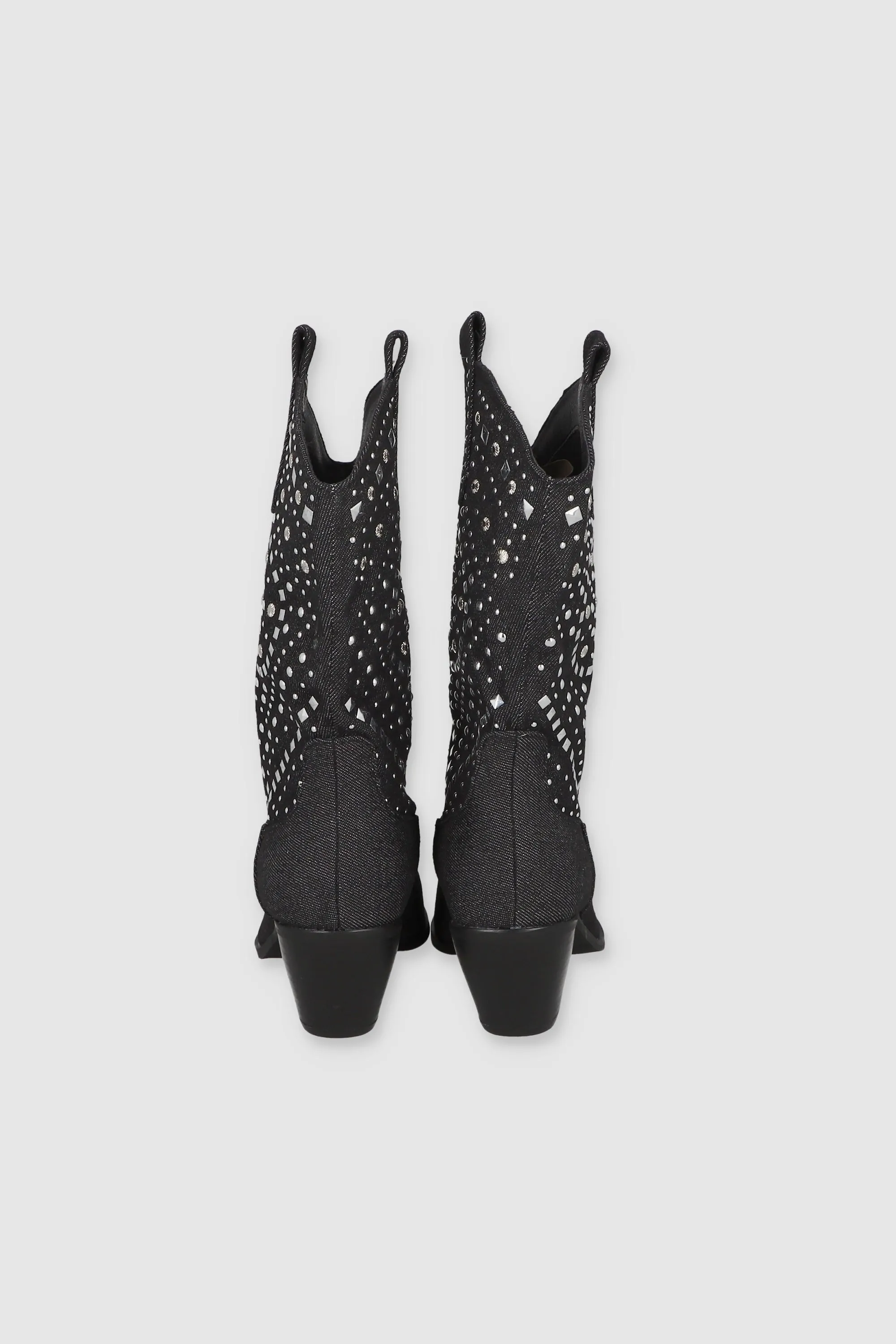 Botas vaqueras studs sold by Shasa product image thumbnail 4