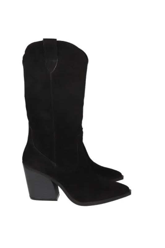 Botas vaqueras piel suede lisas sold by Shasa
