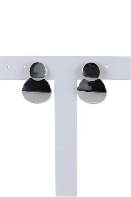 Aretes largos doble circulo sold by Shasa