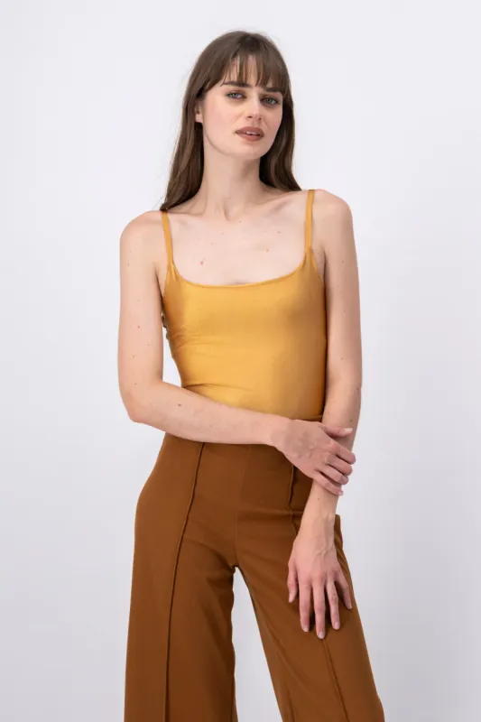 Bodysuit metálico tirantes sold by Shasa