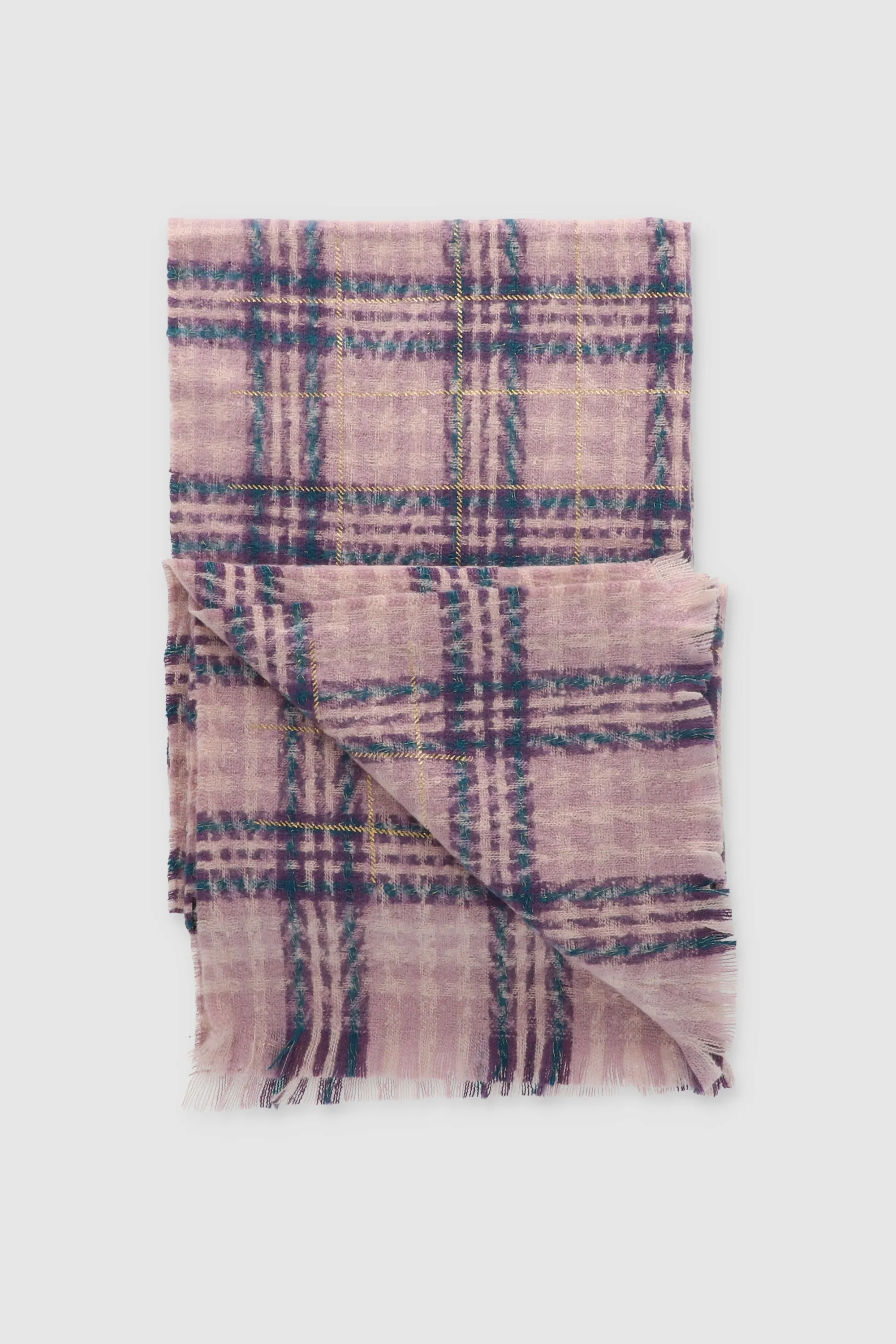 Bufanda tejida cuadros sold by Shasa product image thumbnail 4