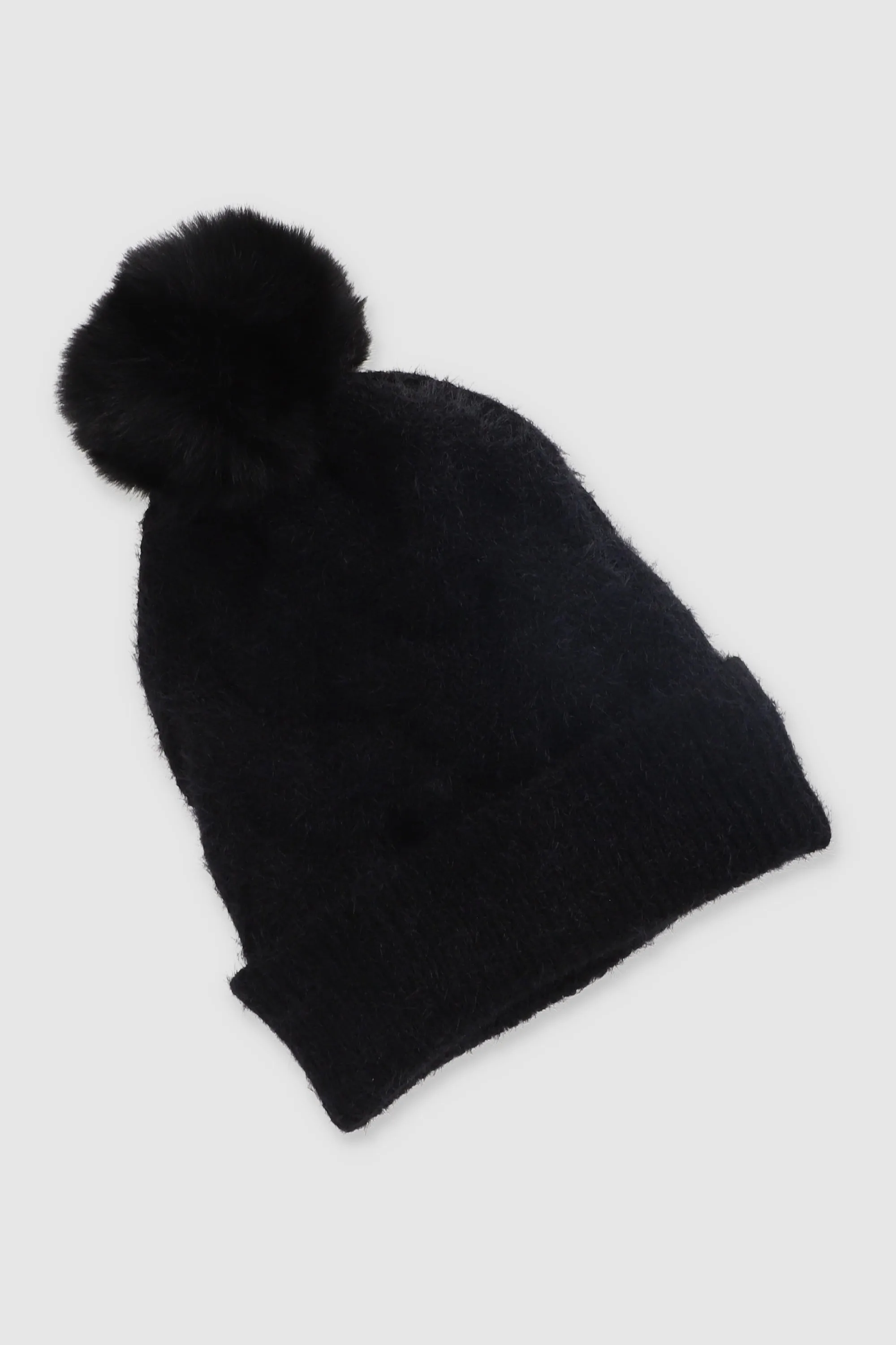 Gorro tejido pompón sold by Shasa product image thumbnail 2