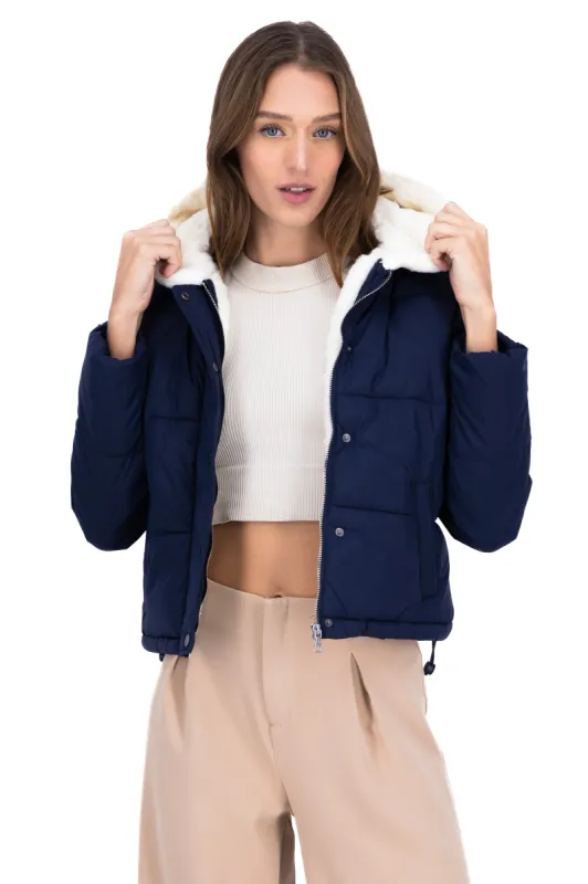 Chamarra puffer gorrito peluche sold by Shasa