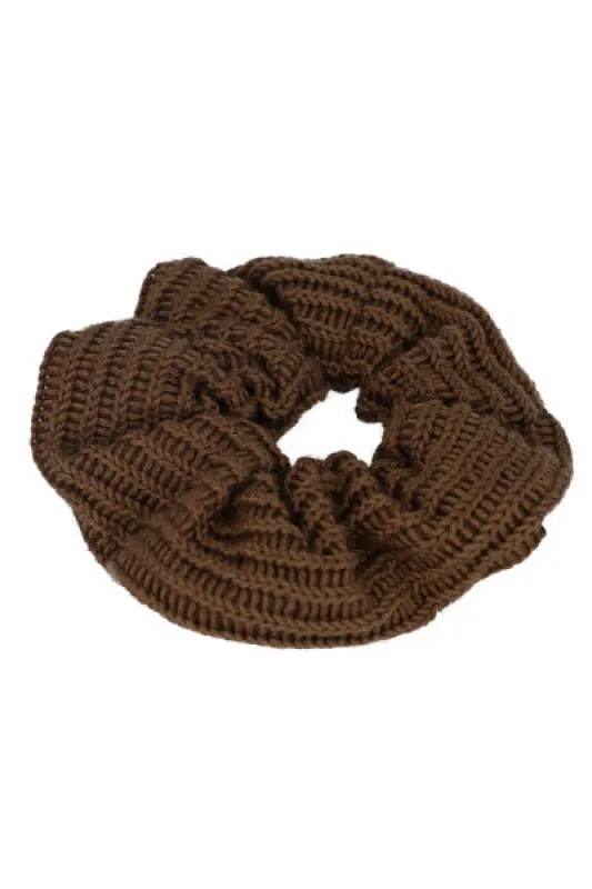 Scrunchie tejida acanalado sold by Shasa