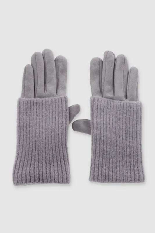 Guantes textura durazno sold by Shasa