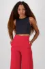 Top liso sin manga cuello redondo hypsters sold by Shasa