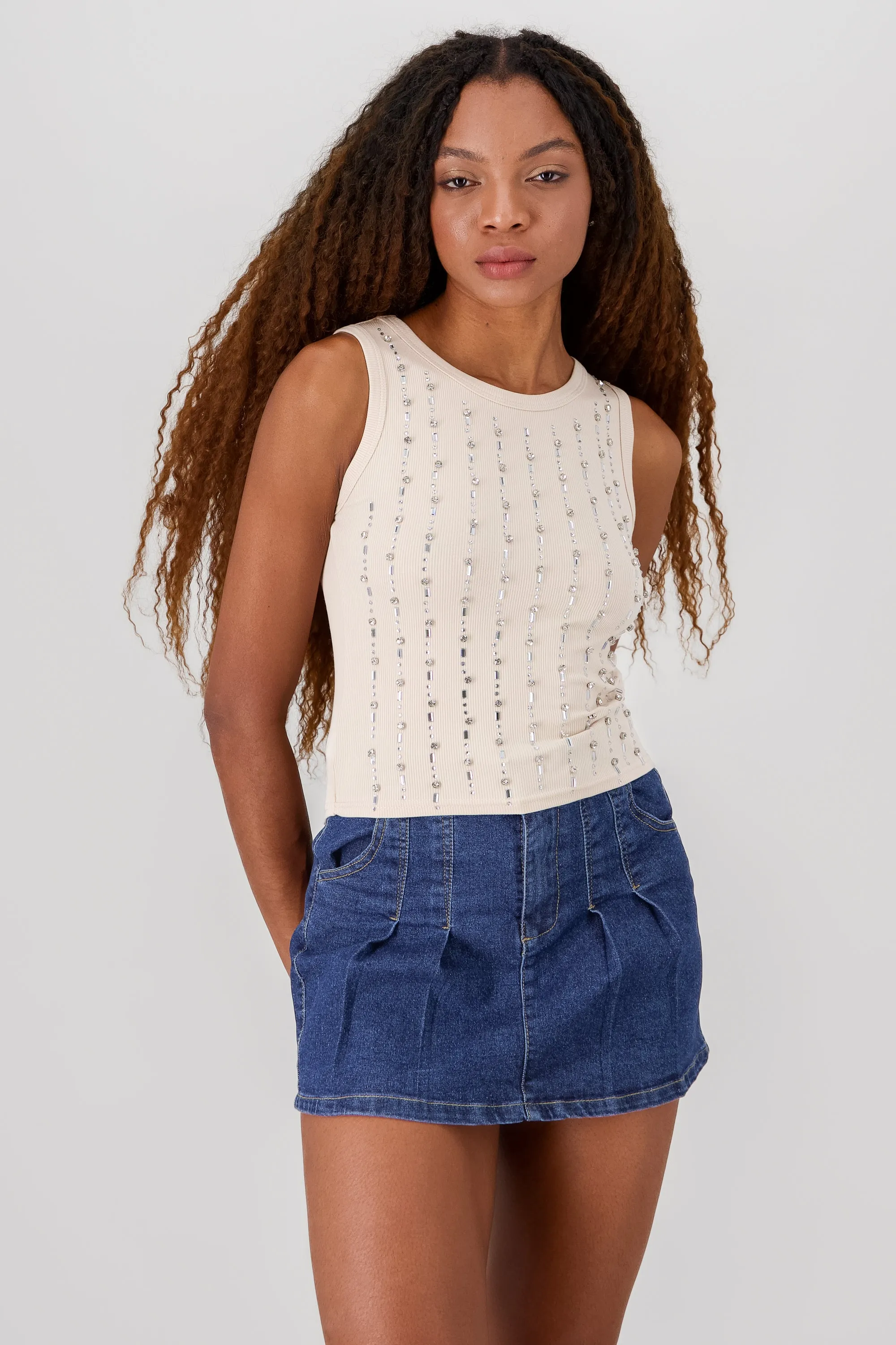 Top sin mangas detalle brillos sold by Shasa product image thumbnail 2