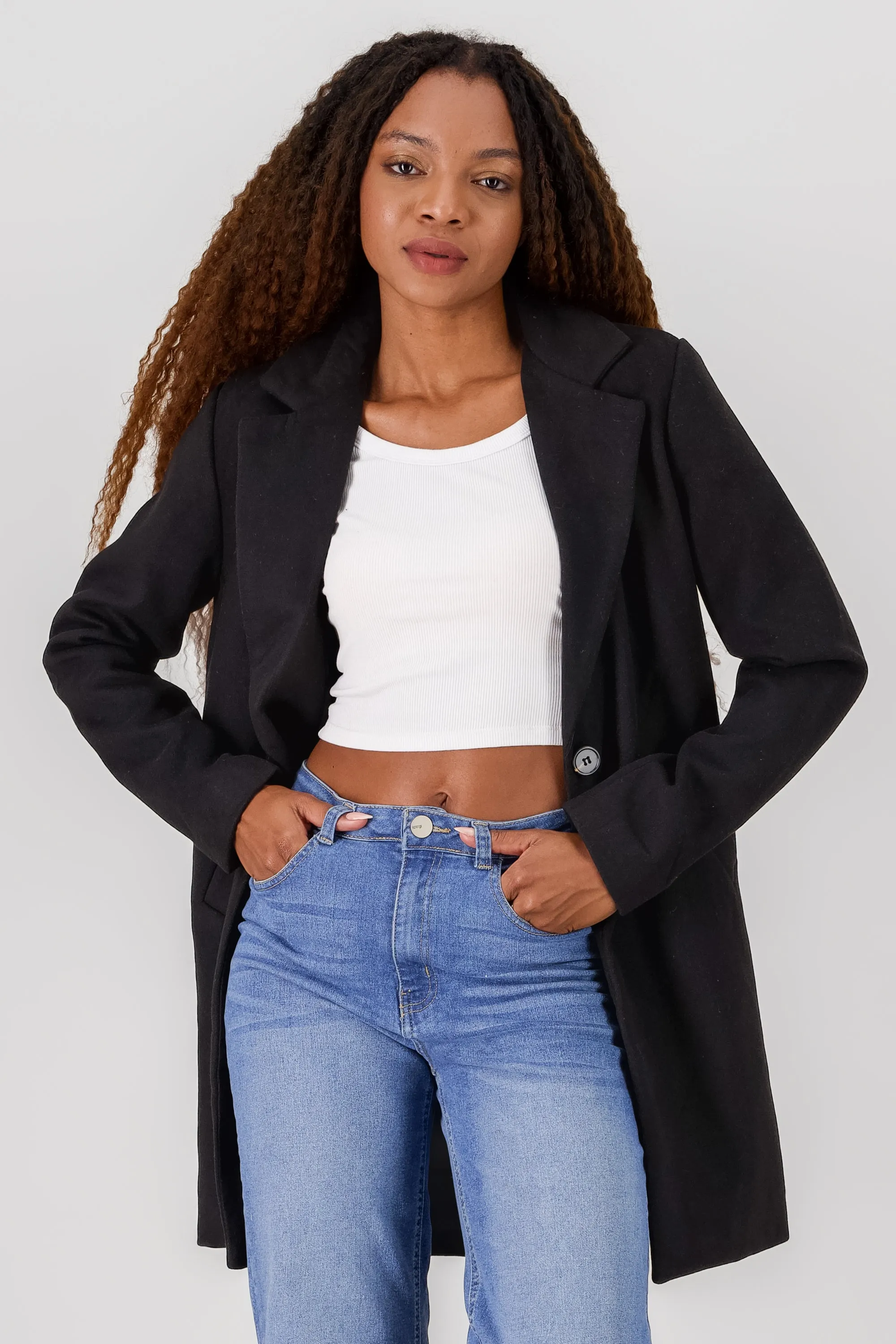 Abrigo boton manga larga sold by Shasa