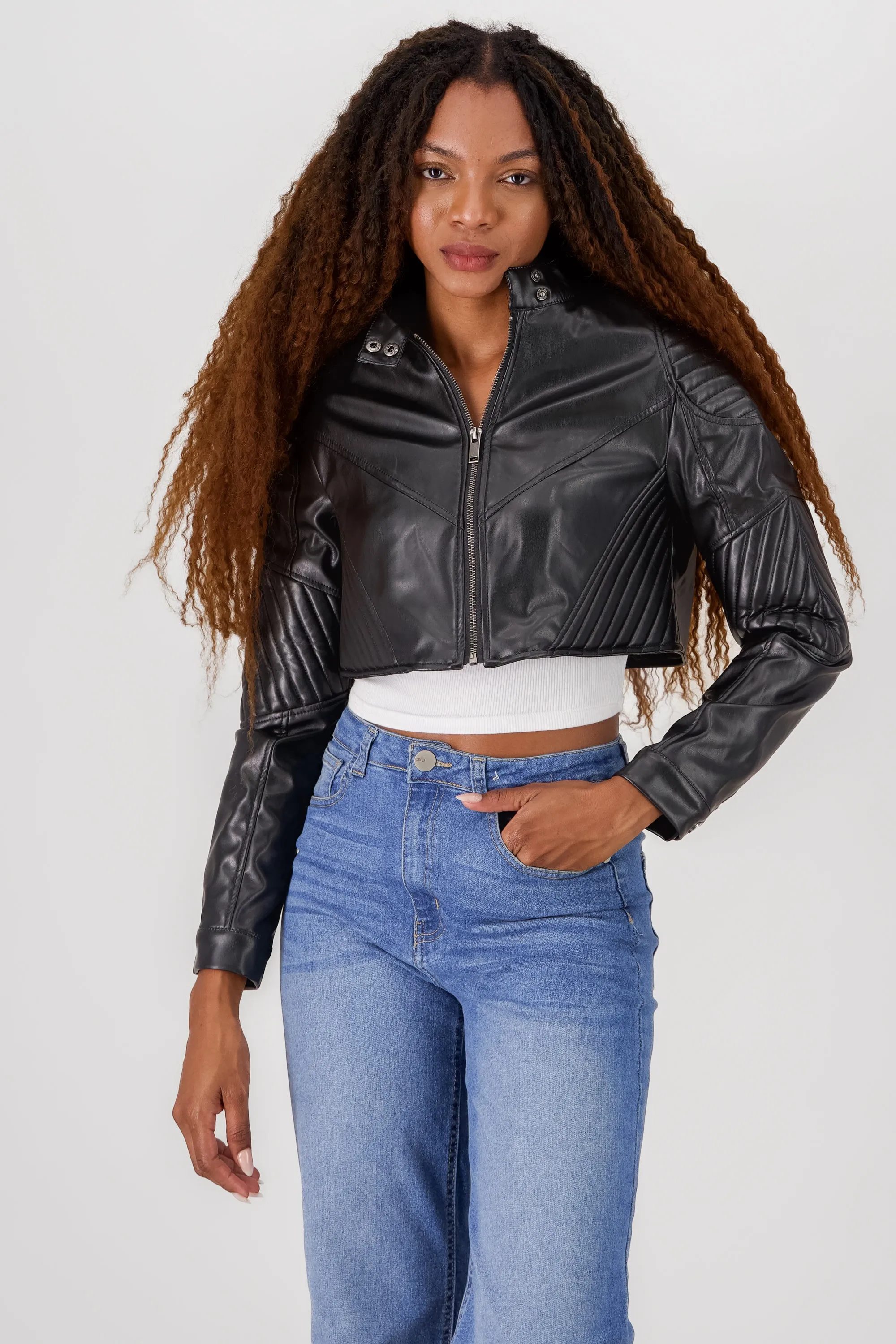 Chamarra biker crop detalle hombres sold by Shasa product image thumbnail 2