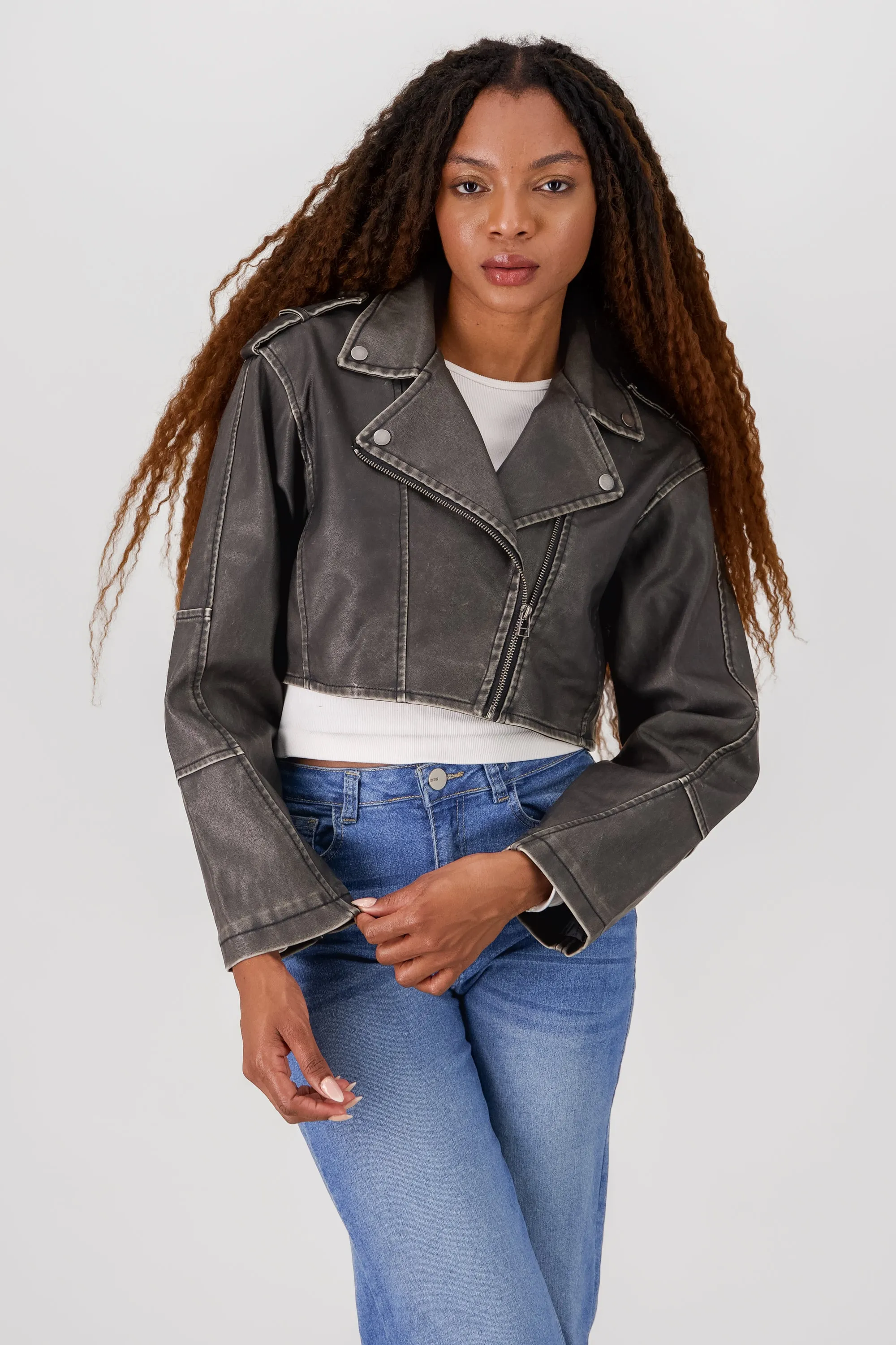 Chamarra biker crop desgaste sold by Shasa product image thumbnail 2