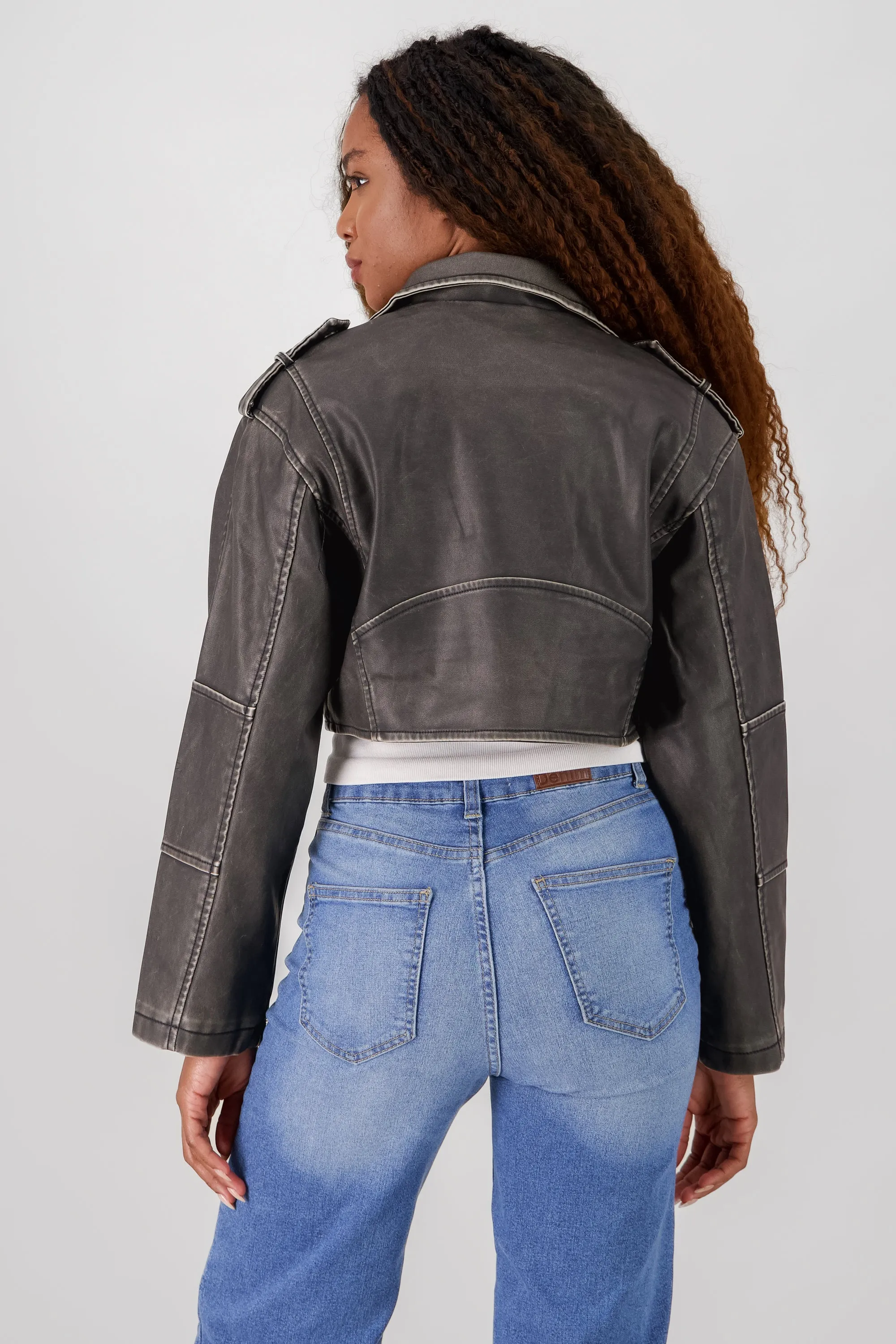 Chamarra biker crop desgaste sold by Shasa product image thumbnail 4