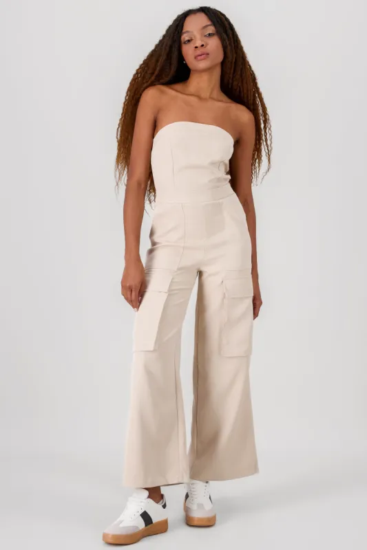 Jumpsuit strapless bolsas cargo sold by Shasa