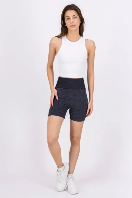 Short Seamless Deportivos sold by Shasa