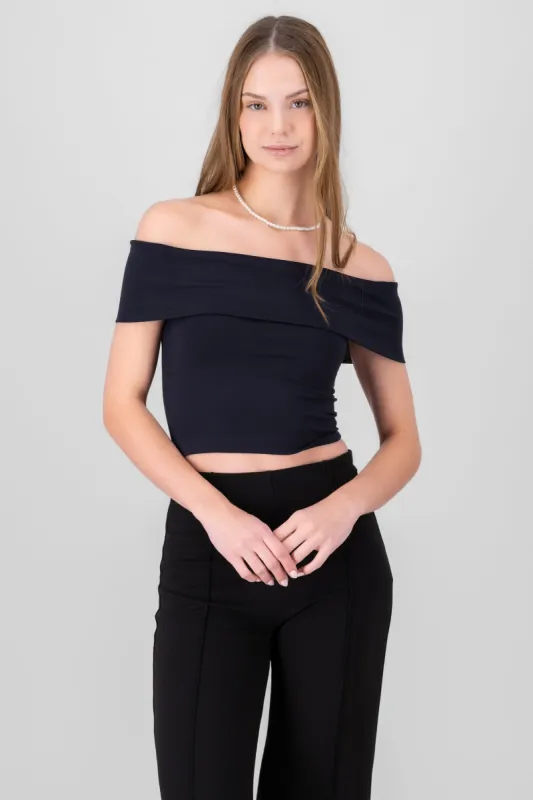 Top off shoulder sin mangas liso sold by Shasa