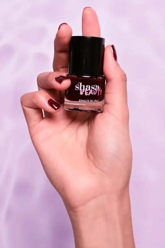 Esmalte Vino Cereza sold by Shasa