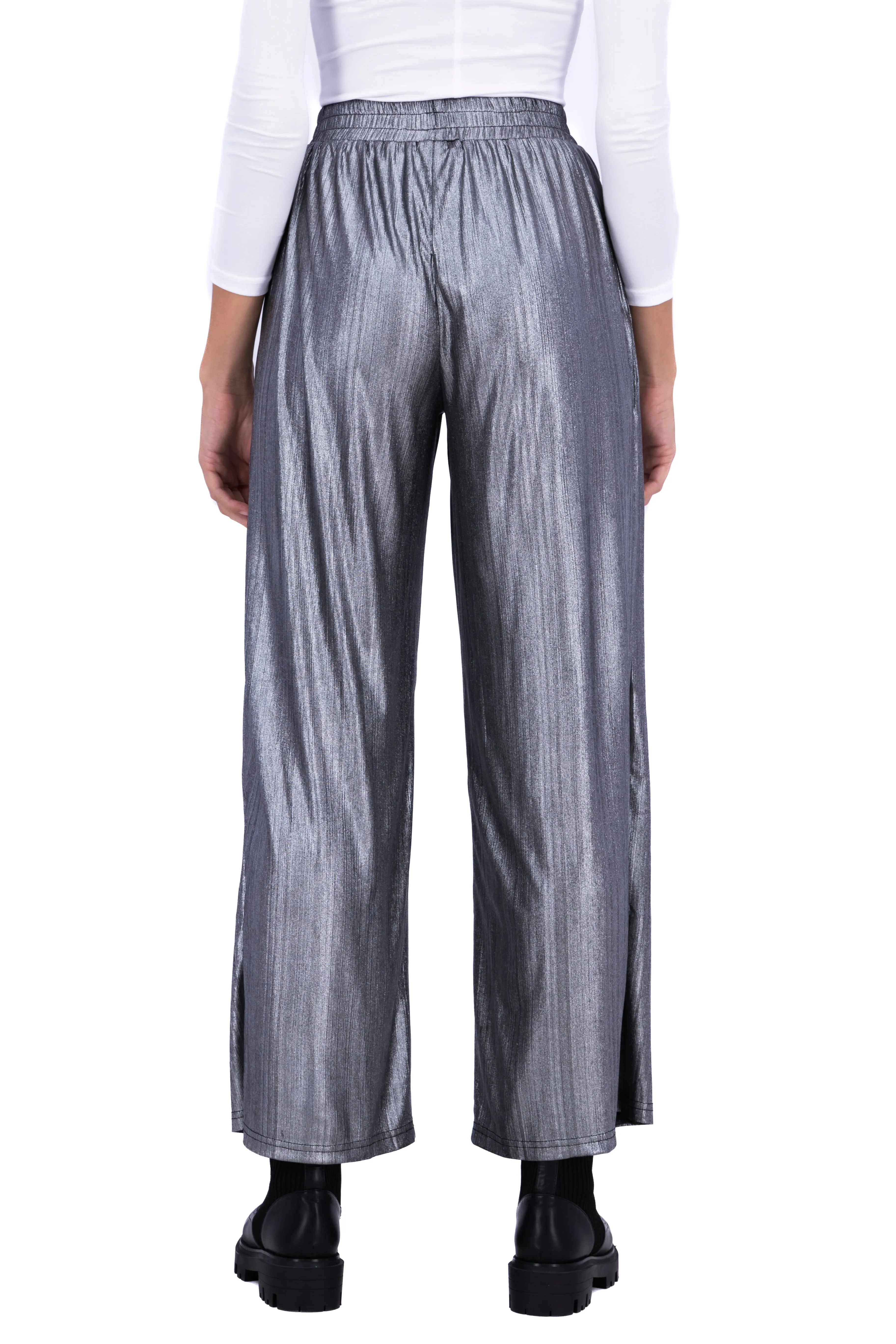 Pantalón amplio metálico cintura alta sold by Shasa product image thumbnail 4