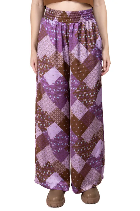 Pantalón wide leg estampado sold by Shasa