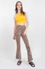 Pantalon tipo flare estampado tribal sold by Shasa