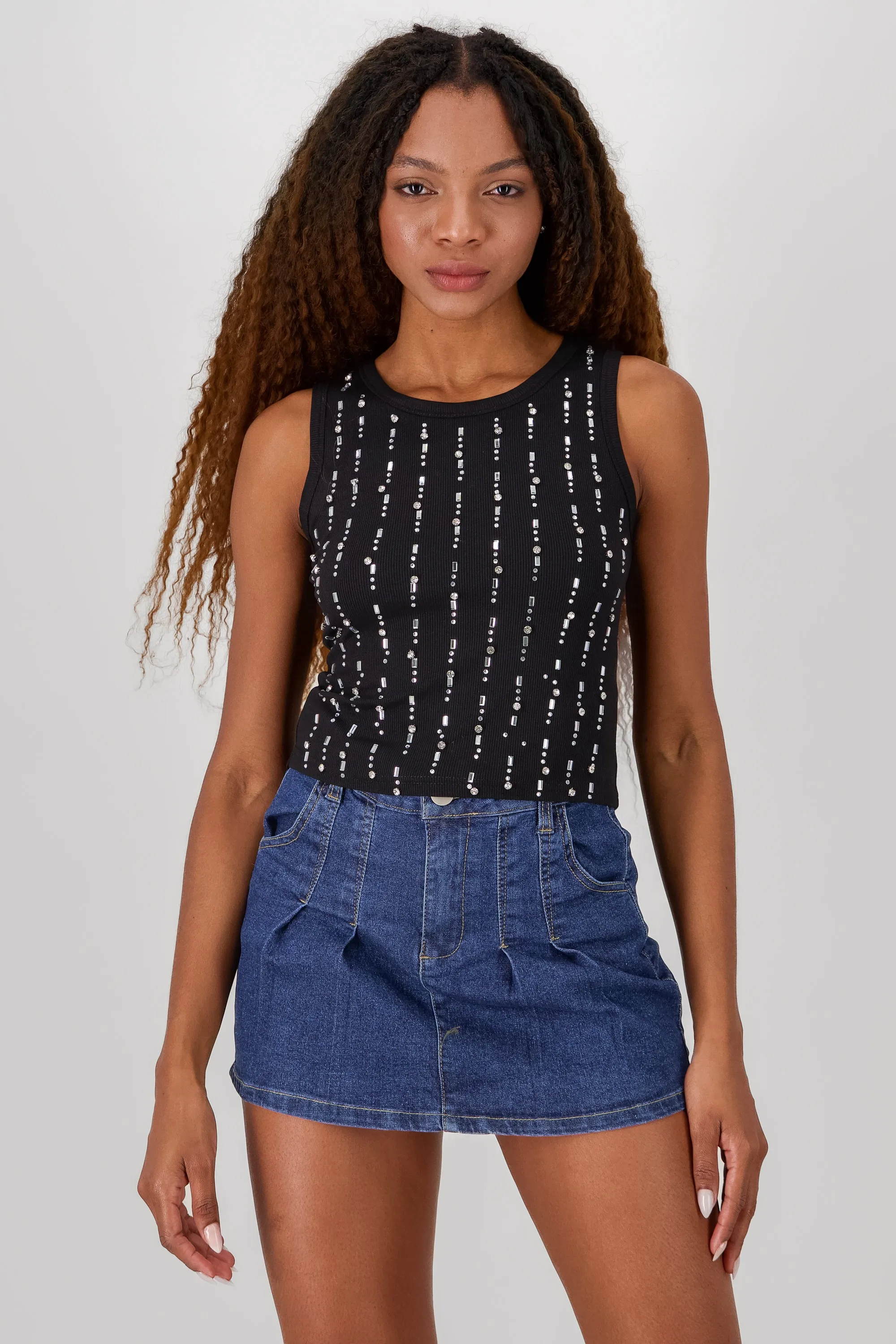 Top sin mangas detalle brillos sold by Shasa product image thumbnail 2