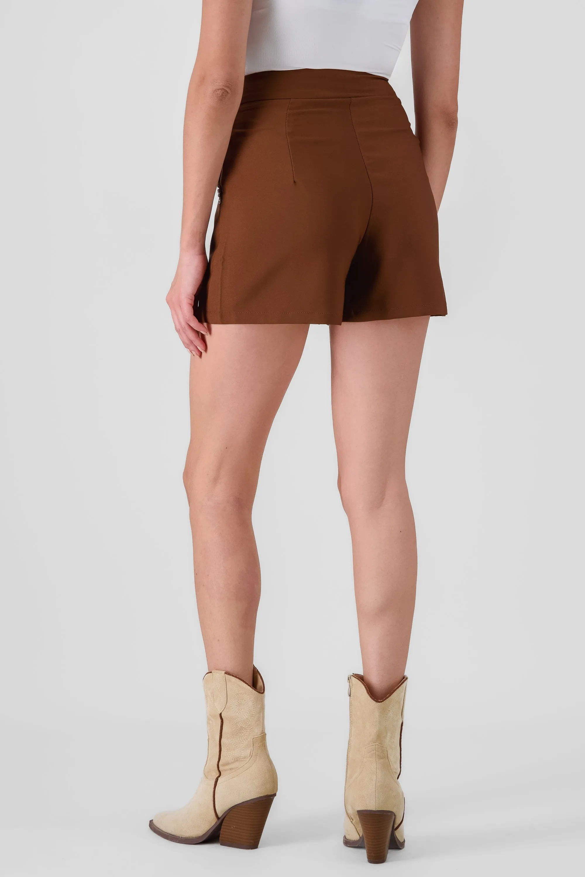 Short sastre detalle brillos sold by Shasa product image thumbnail 4