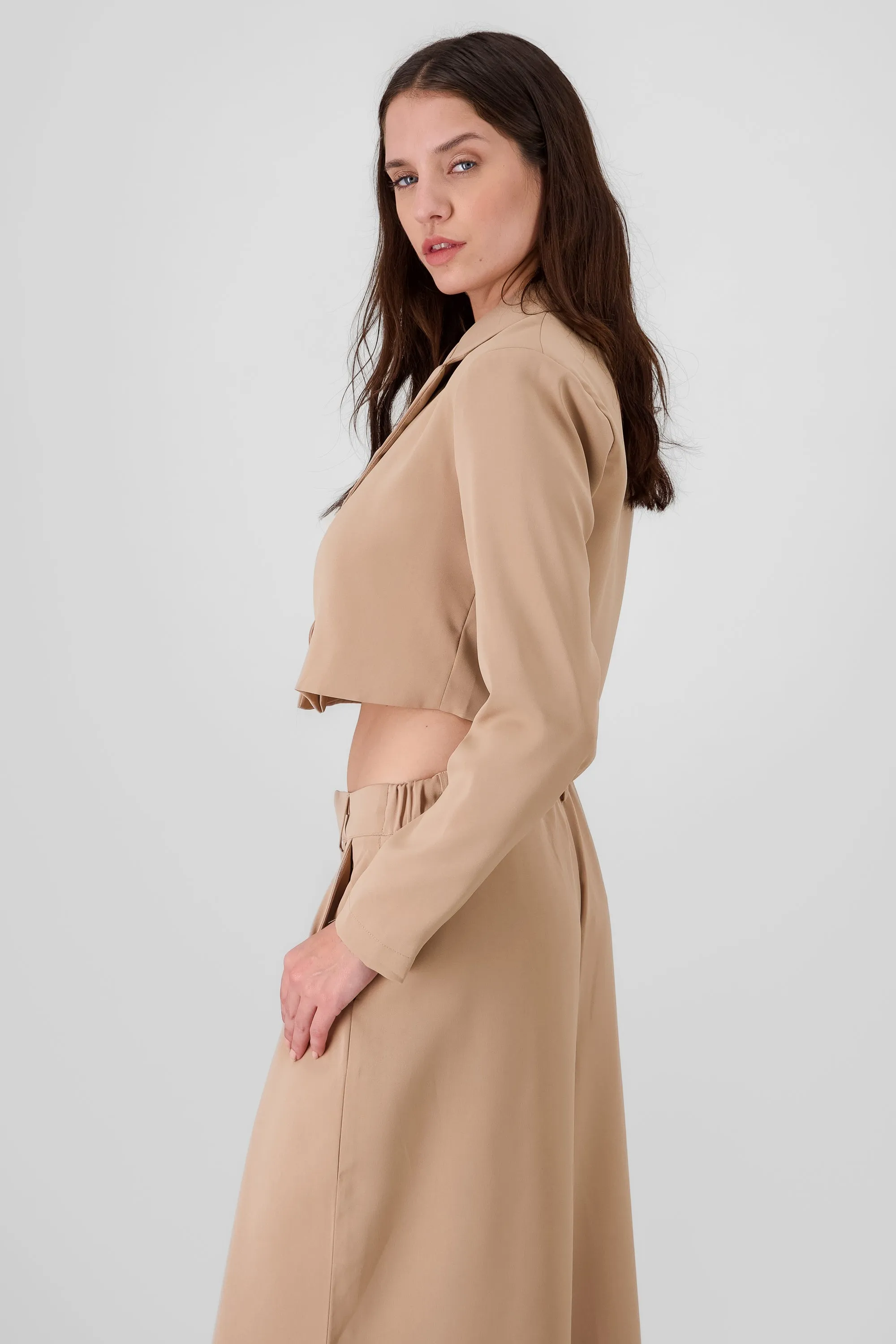 Blazer liso corto sold by Shasa product image thumbnail 3