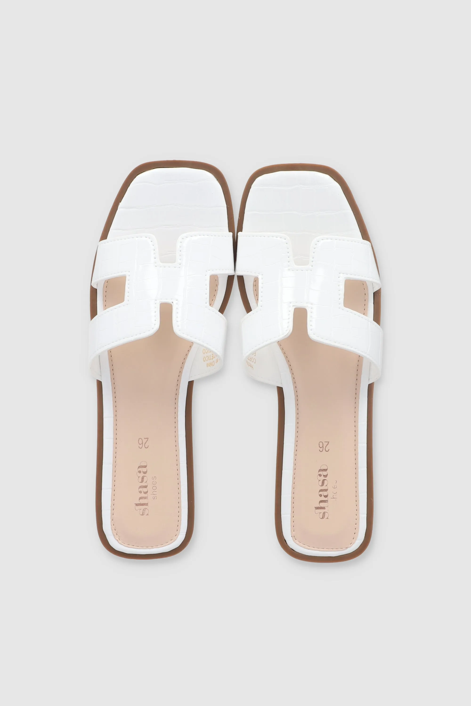 Sandalia graca croco sold by Shasa product image thumbnail 2