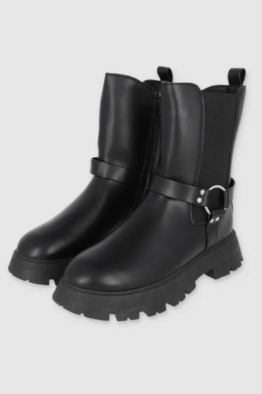 BOTA CHELSEA HEBILLA sold by Shasa