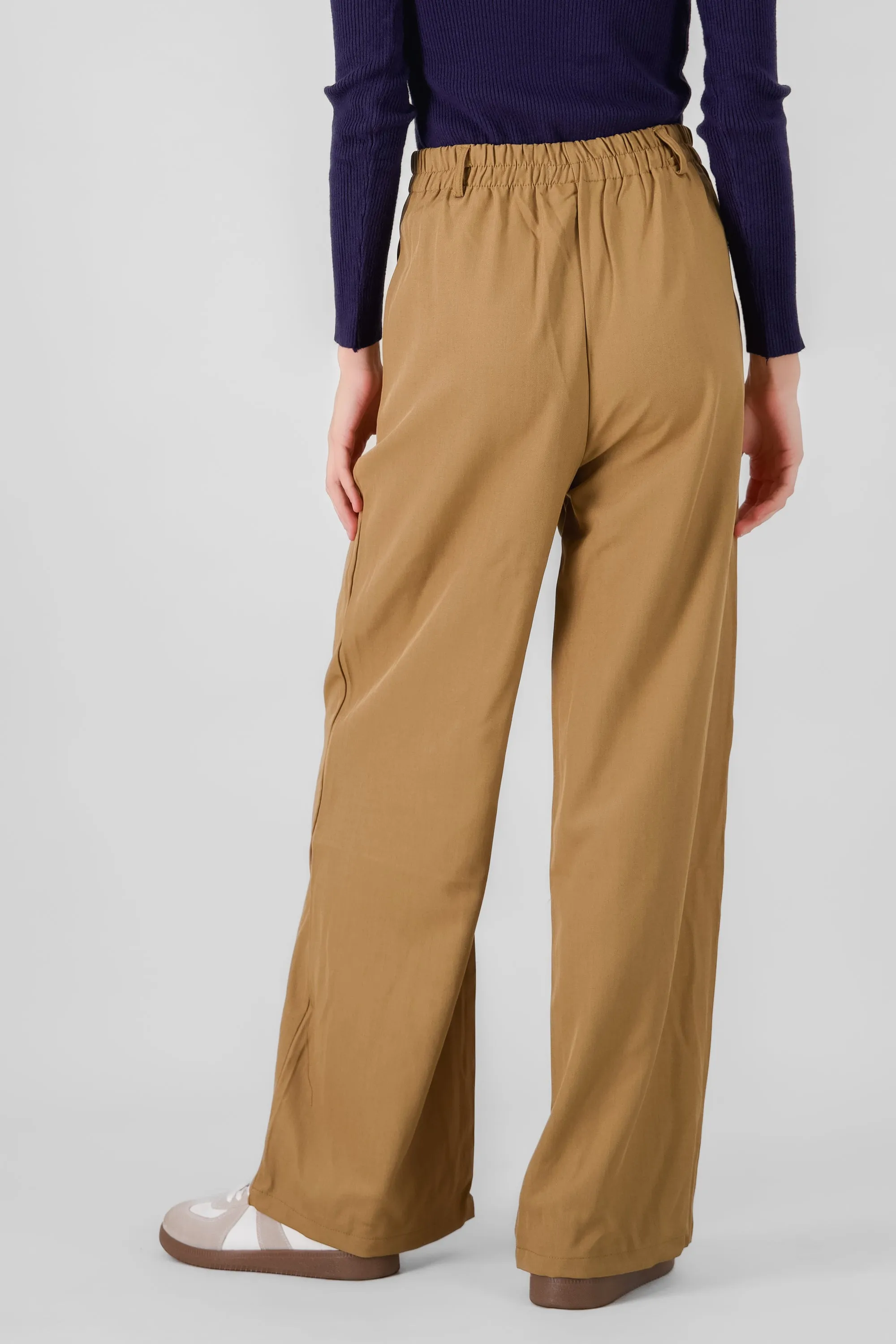 Pantalon amplio detalle doble boton sold by Shasa product image thumbnail 4