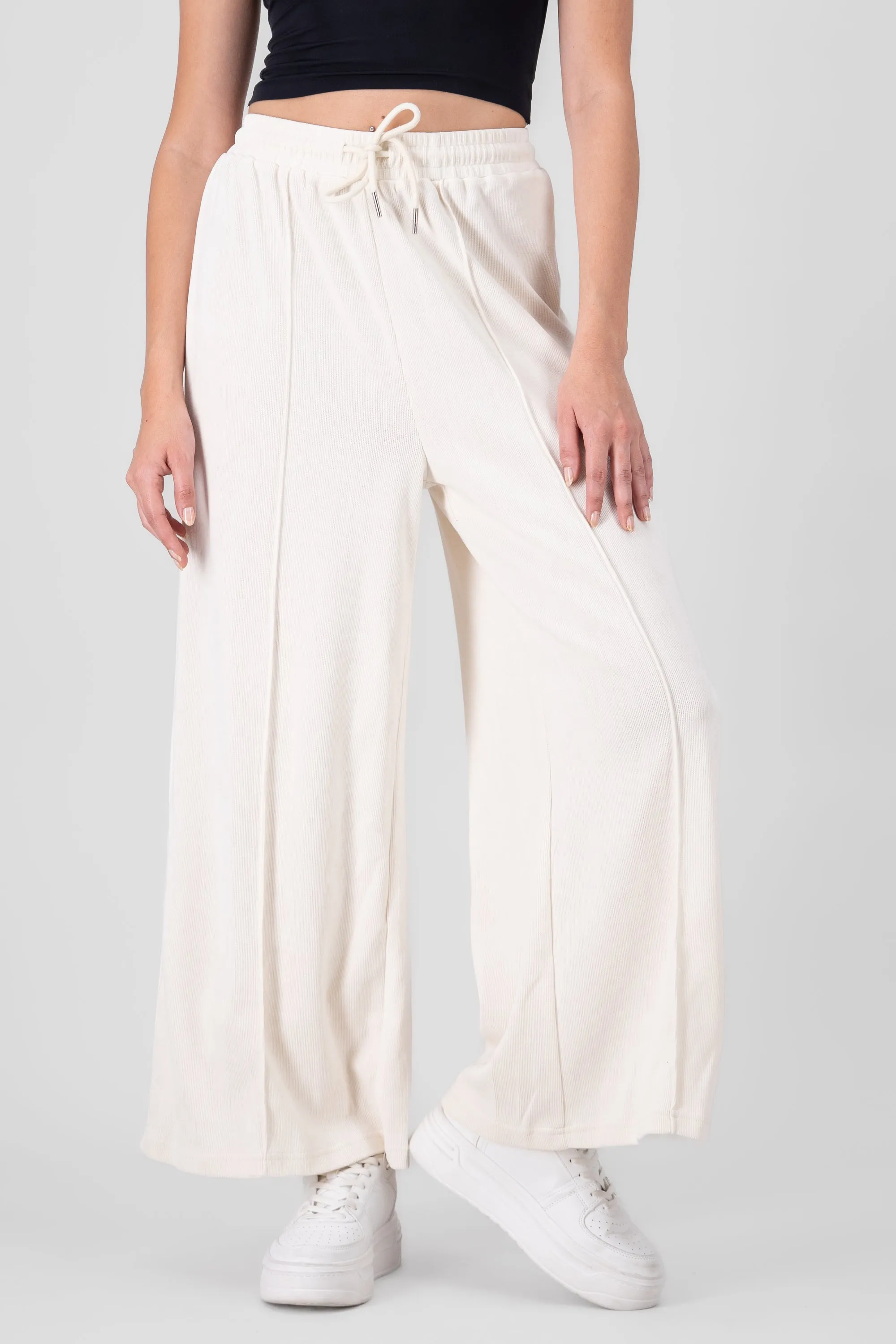 Pantalon liso suave sold by Shasa product image thumbnail 2