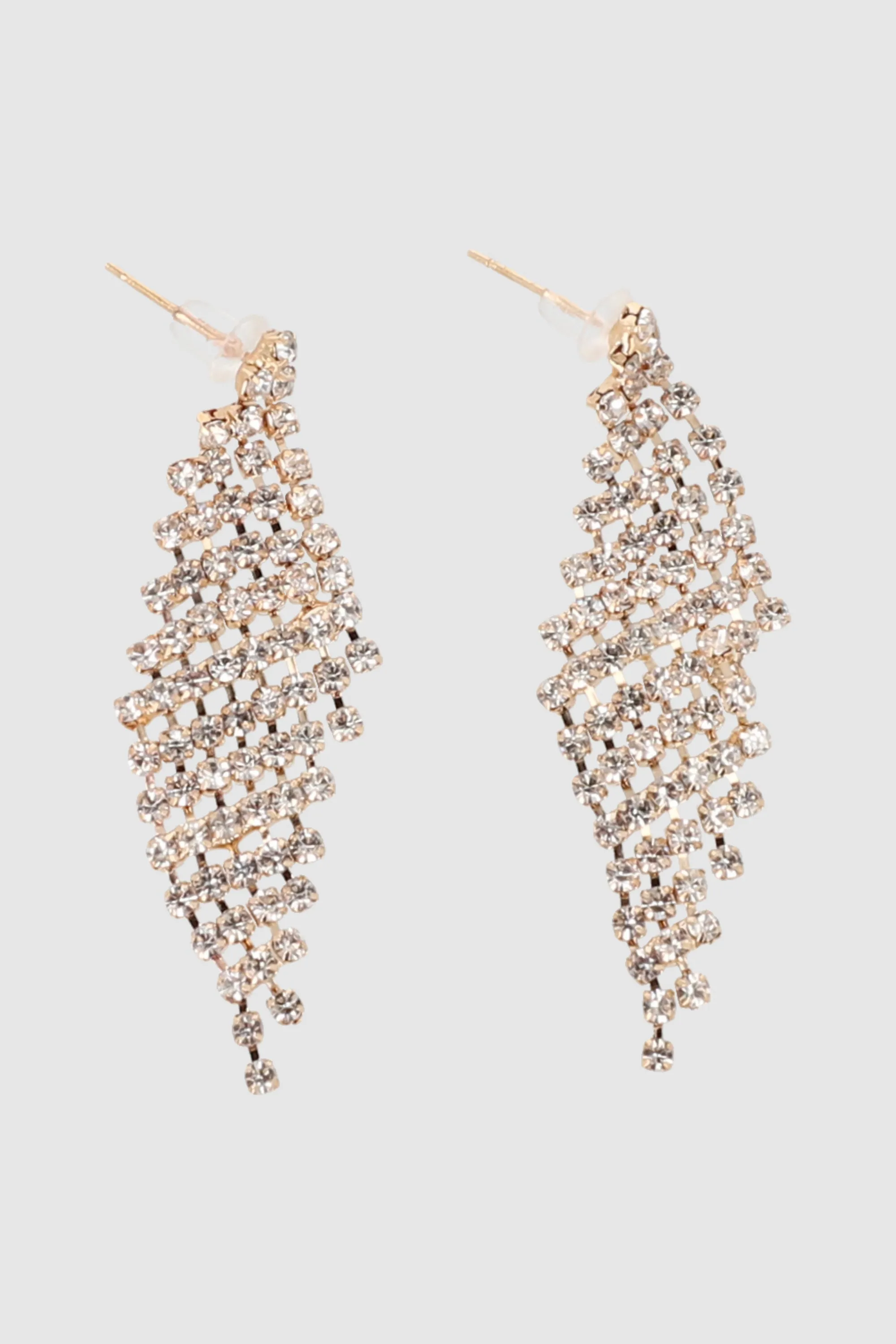 Aretes colgantes brillos sold by Shasa