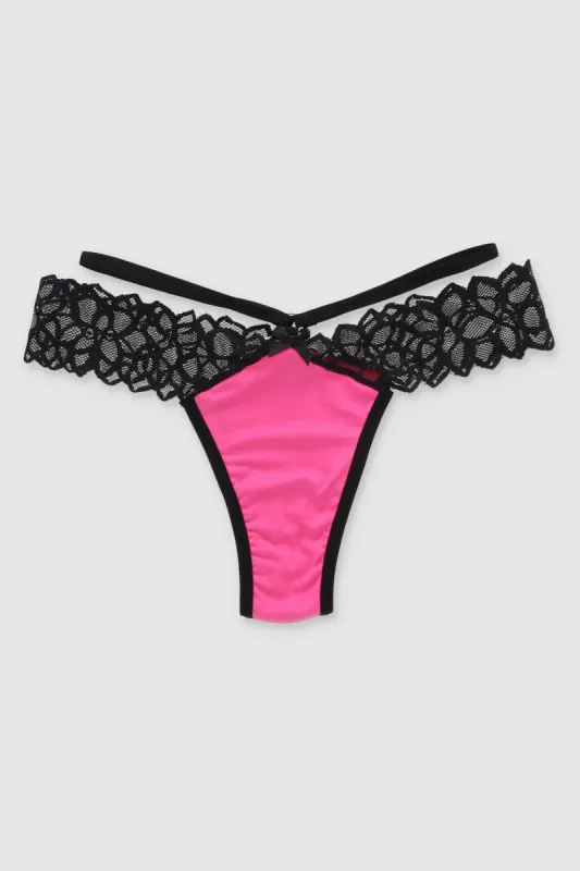 Tanga de encaje con bies sold by Shasa