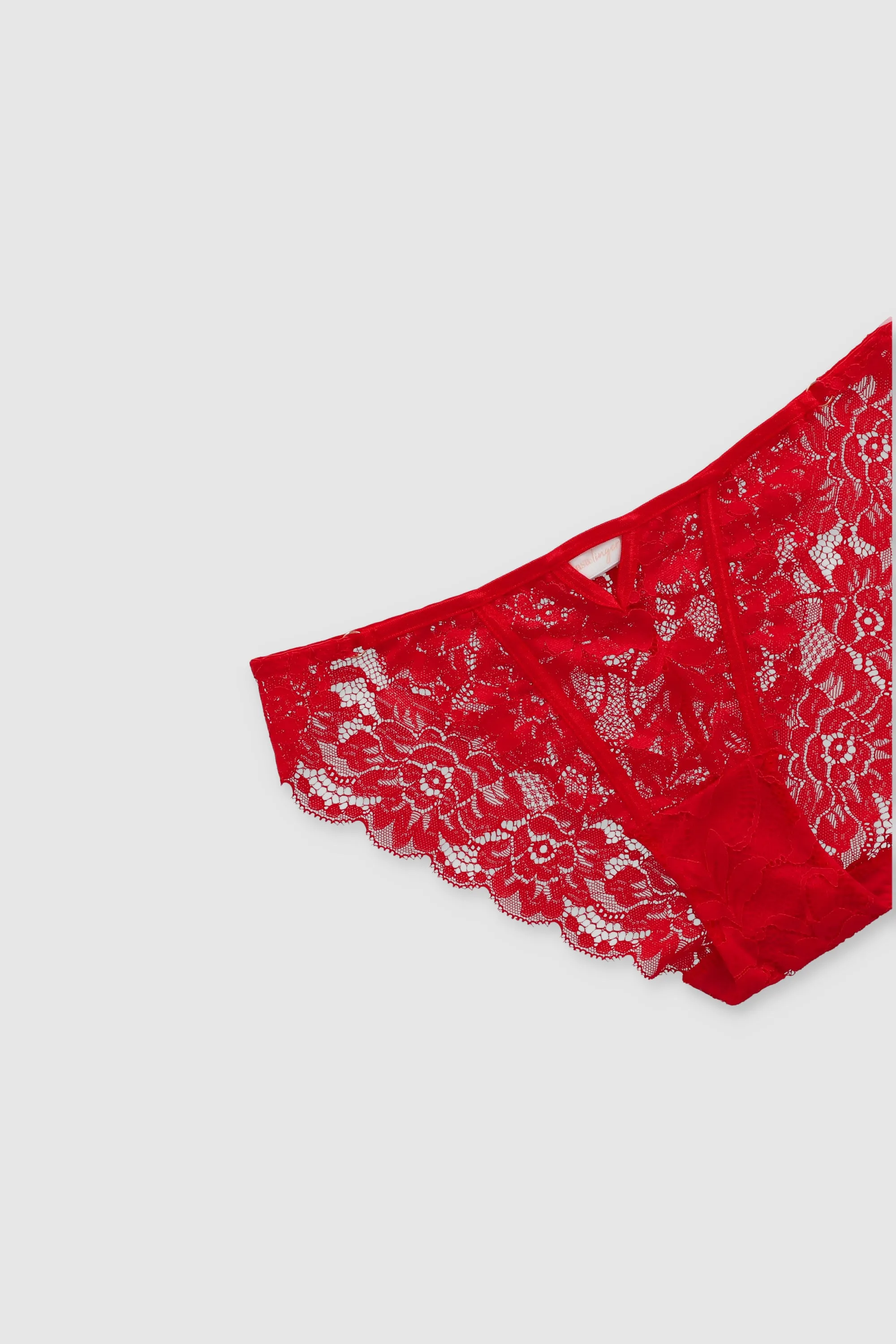 Bikini encaje triangulo sold by Shasa product image thumbnail 3