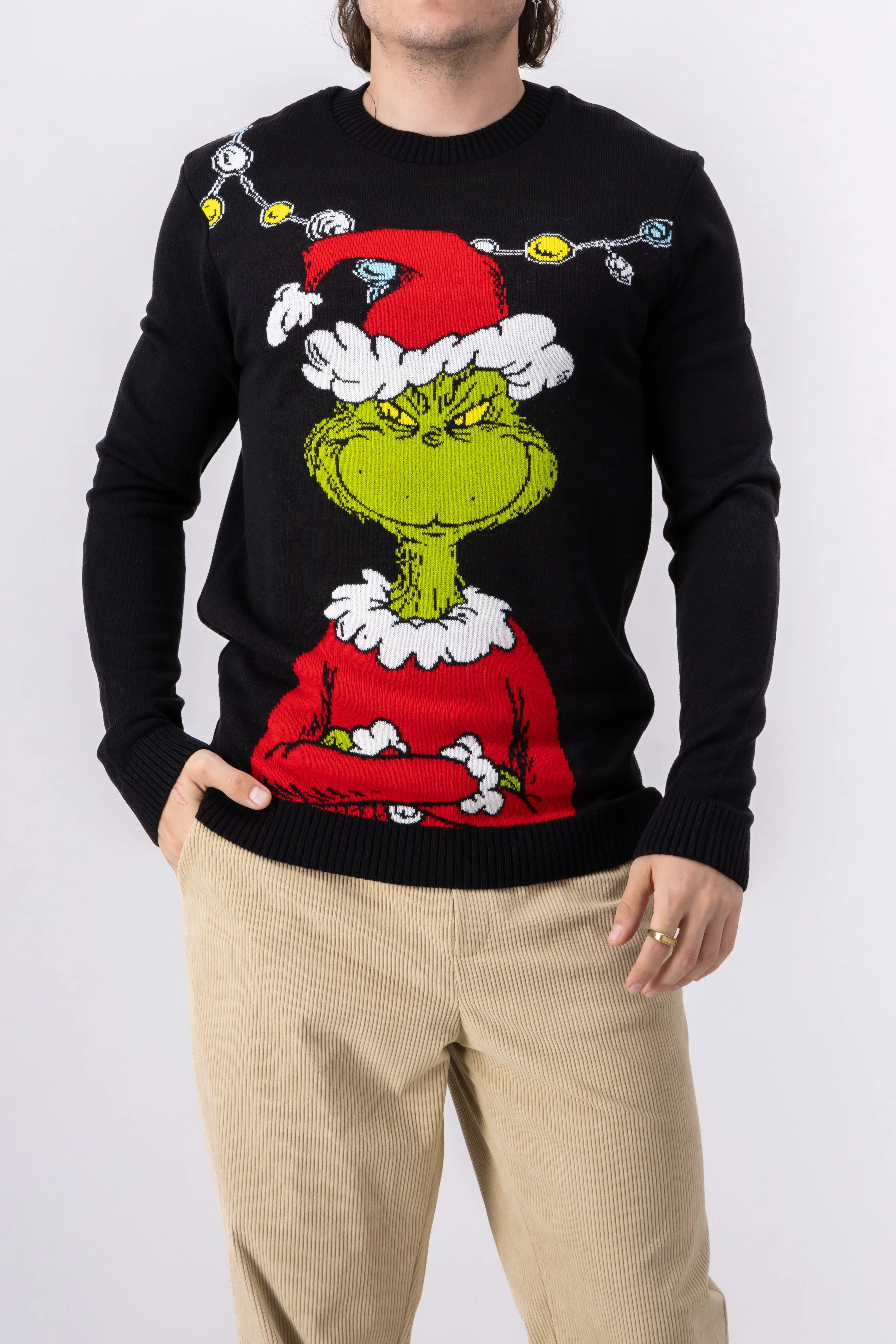 Suéter navideño Grinch esferas sold by Shasa