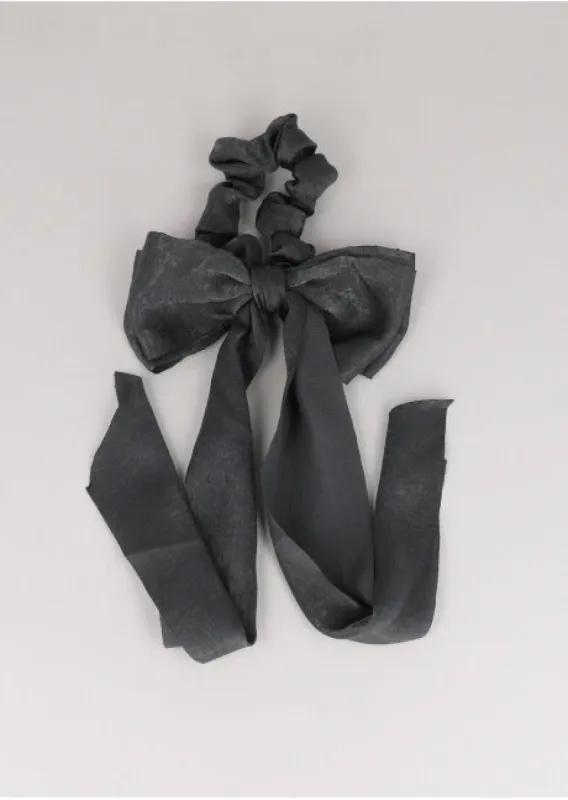 Scrunchie Terciopelo Moño sold by Shasa