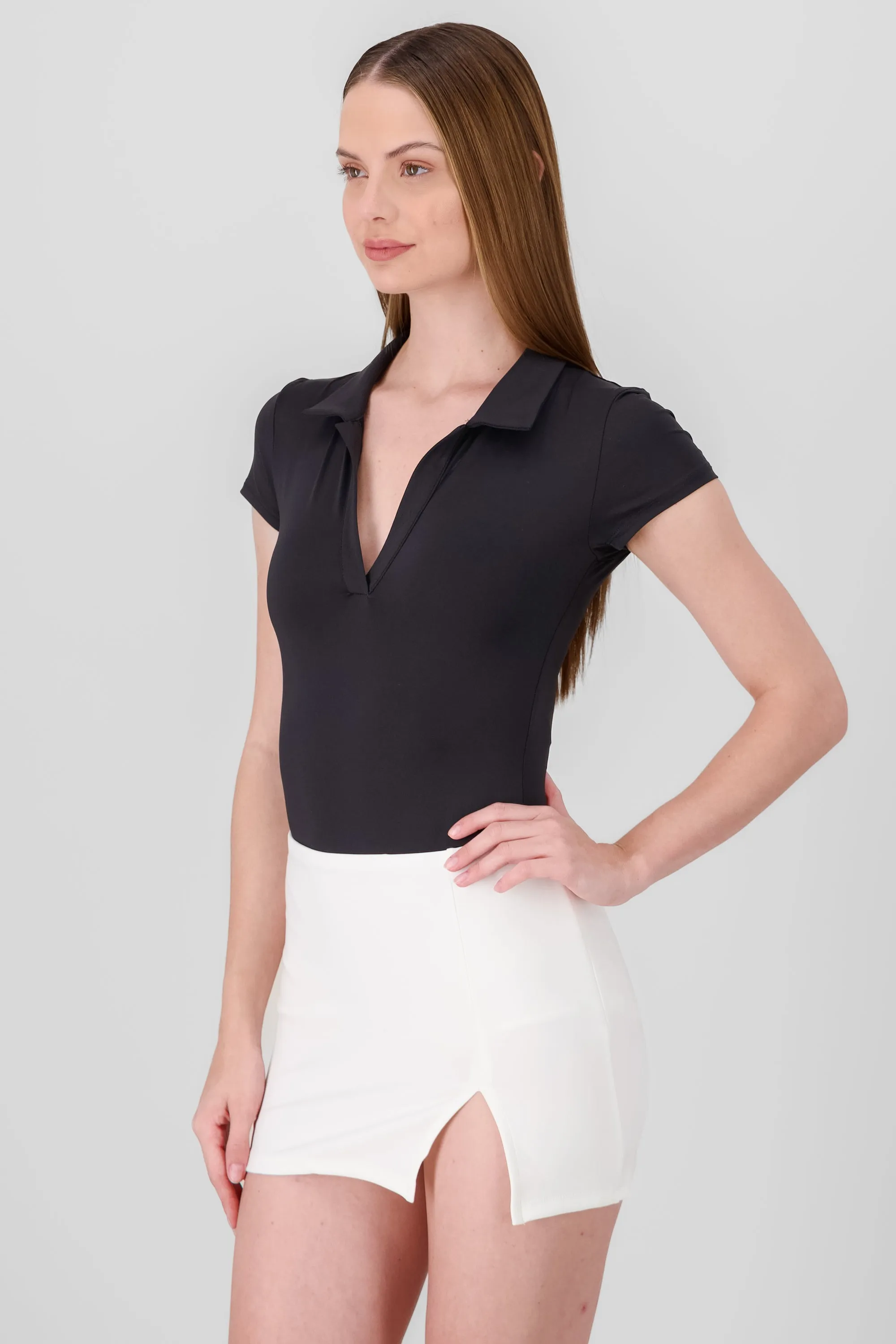 Body manga corta cuello polo sold by Shasa product image thumbnail 3