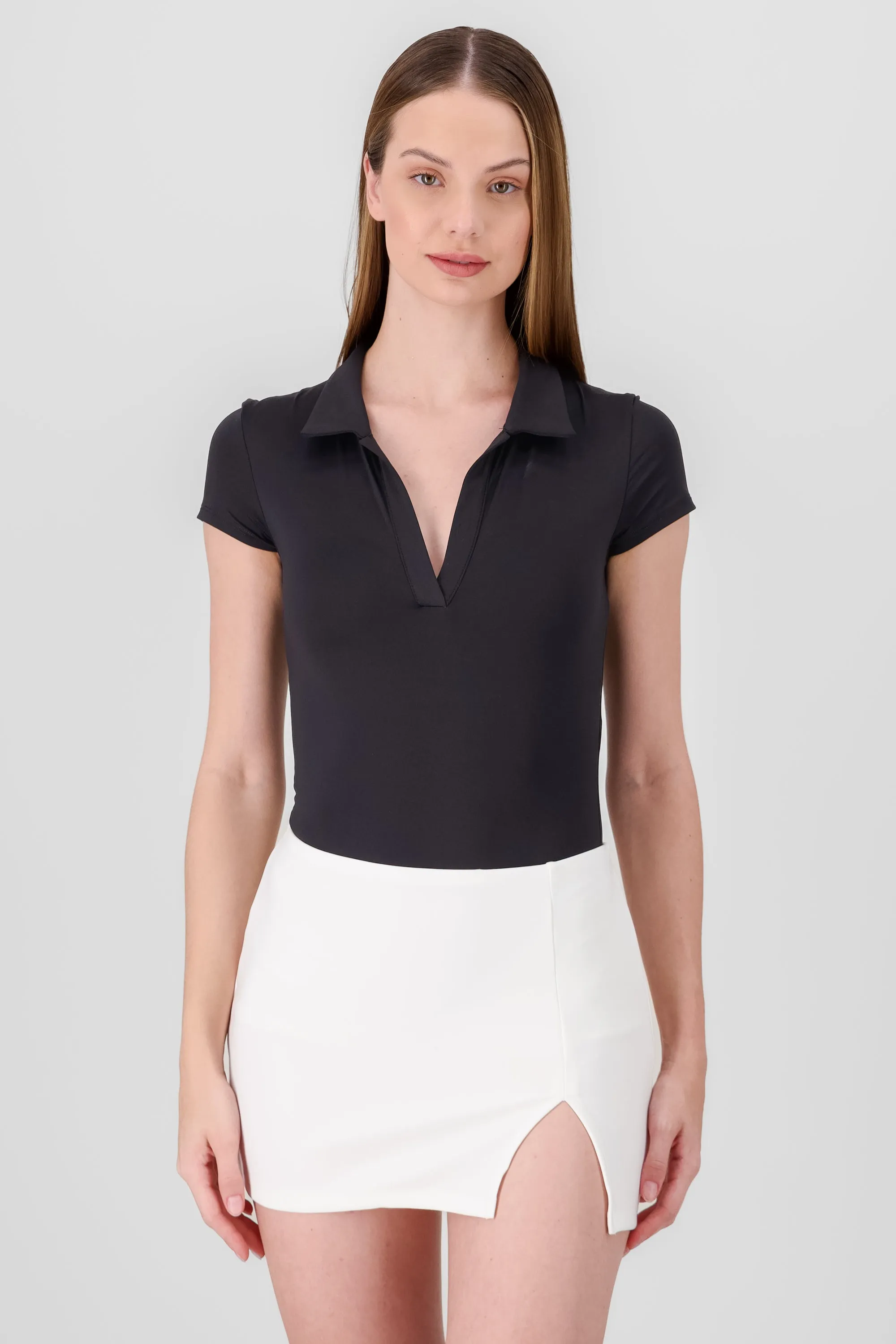 Body manga corta cuello polo sold by Shasa product image thumbnail 2