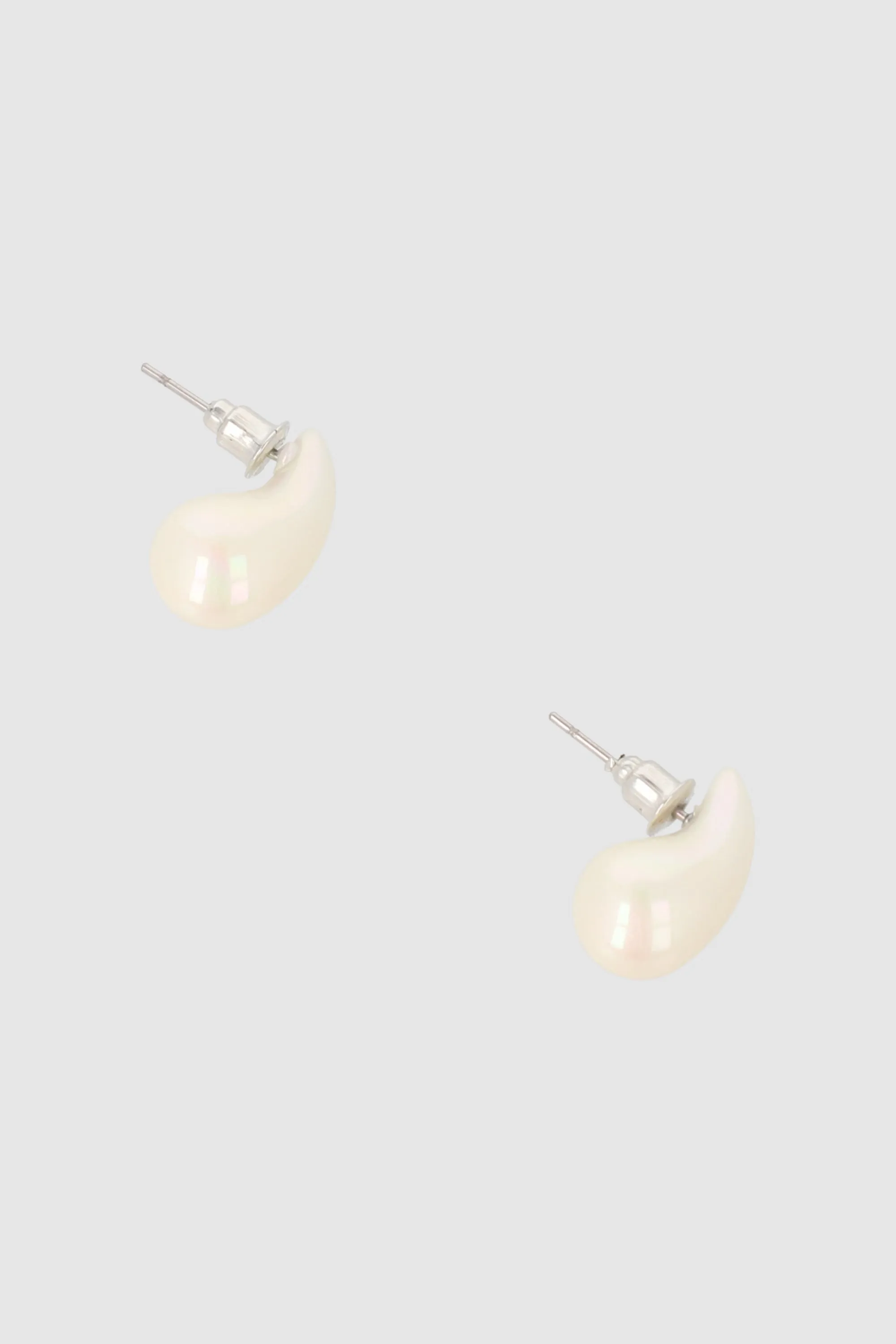 Aretes Mini Gota Efecto sold by Shasa product image thumbnail 2