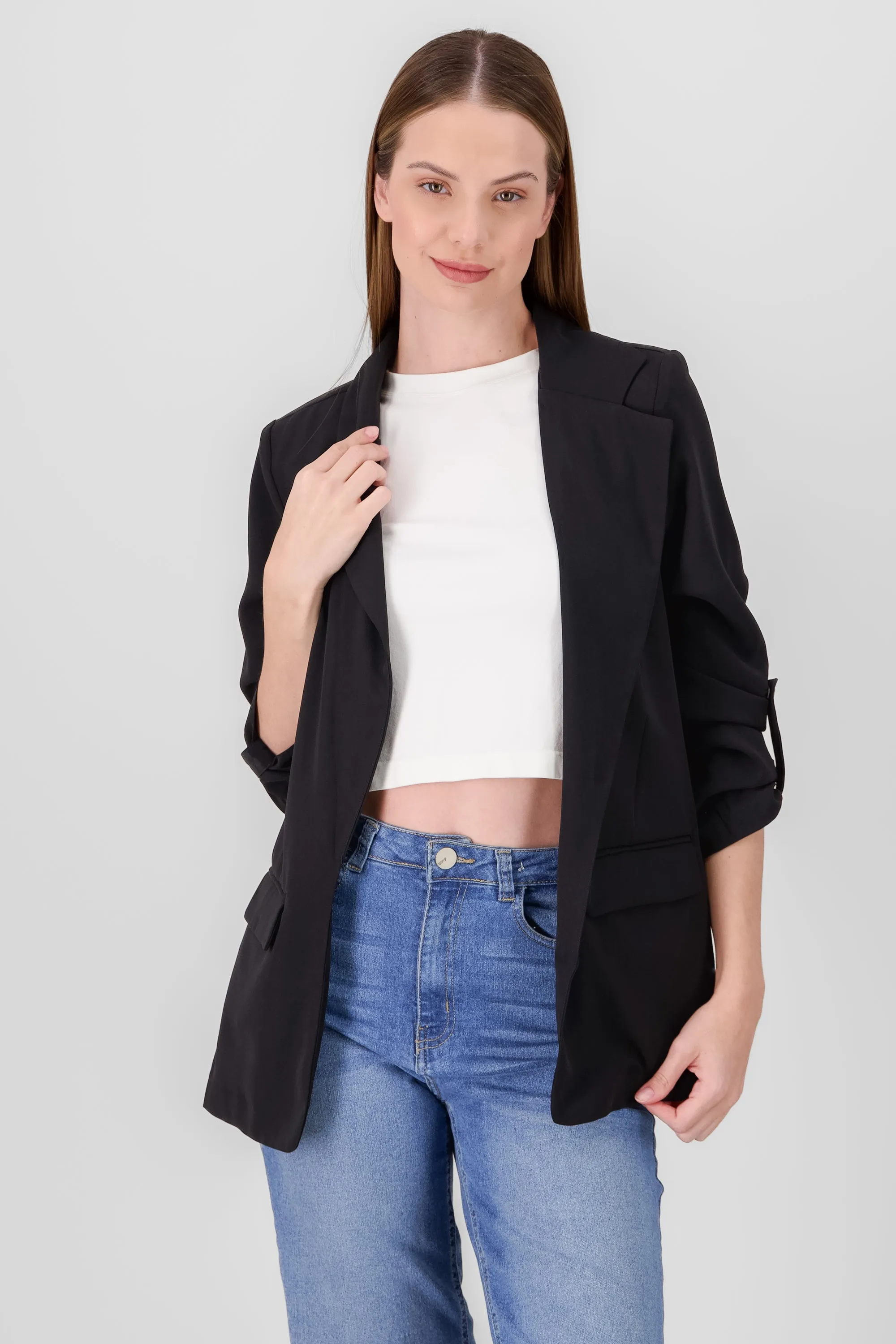 Blazer de manga 3/4 con bolsas liso sold by Shasa