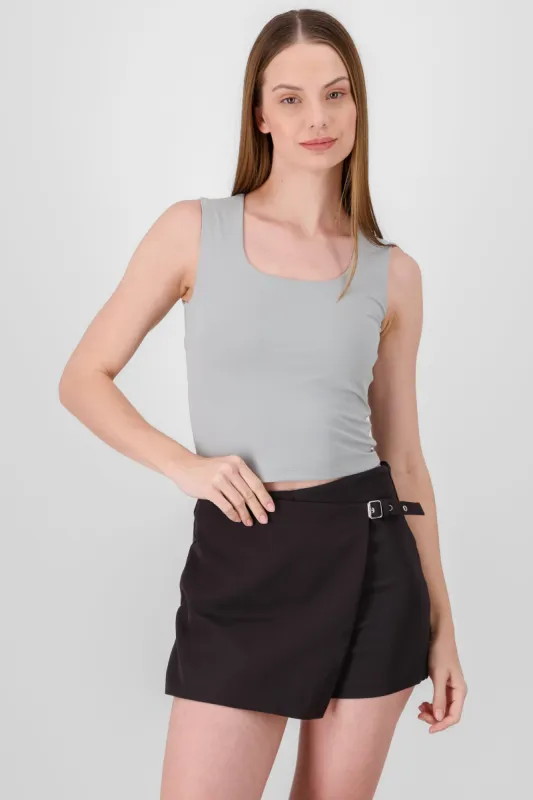 Top licra escote cuadrado sin mangas sold by Shasa