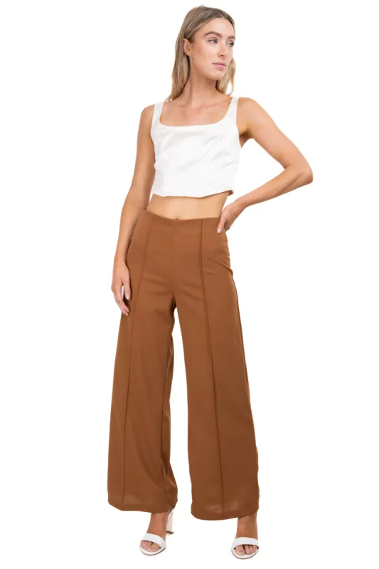 Pantalón Amplio Costura Frontal sold by Shasa